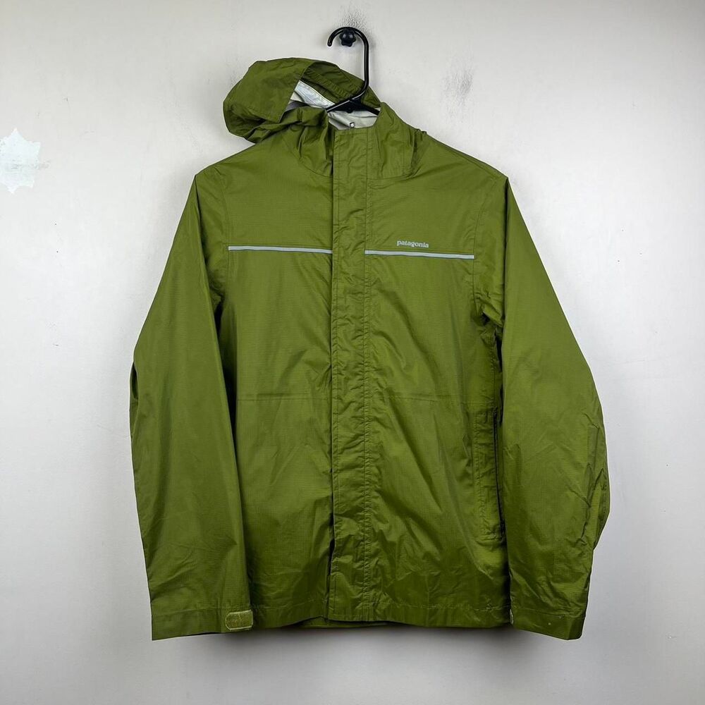 Patagonia Boys Green Lightweight Waterproof Windbreaker Jacket Size 14 (XL)